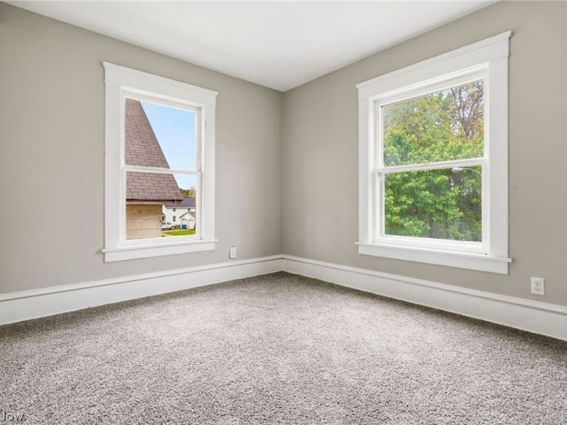 1387 S Seneca Avenue, Alliance, OH 44601 Photo 17