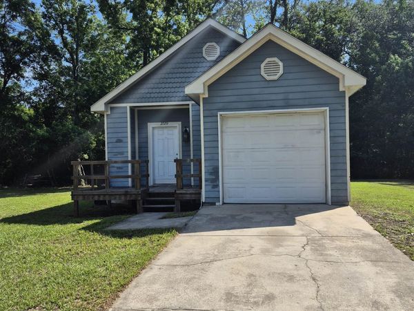 2729 Kennedy Drive , Tallahassee, FL 32310