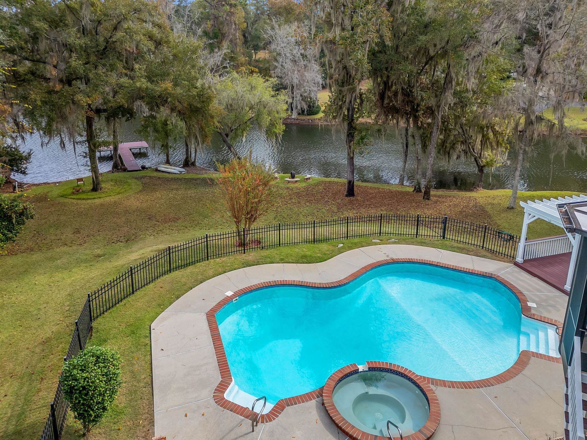5351 Pembridge Place , Tallahassee, FL 32309 Photo