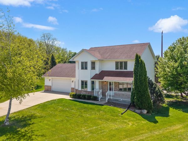 311 Douglas Court, Barneveld, WI 53507