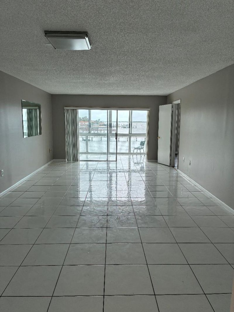 410 Wilma Circle, Riviera Beach, FL 33404 Photo