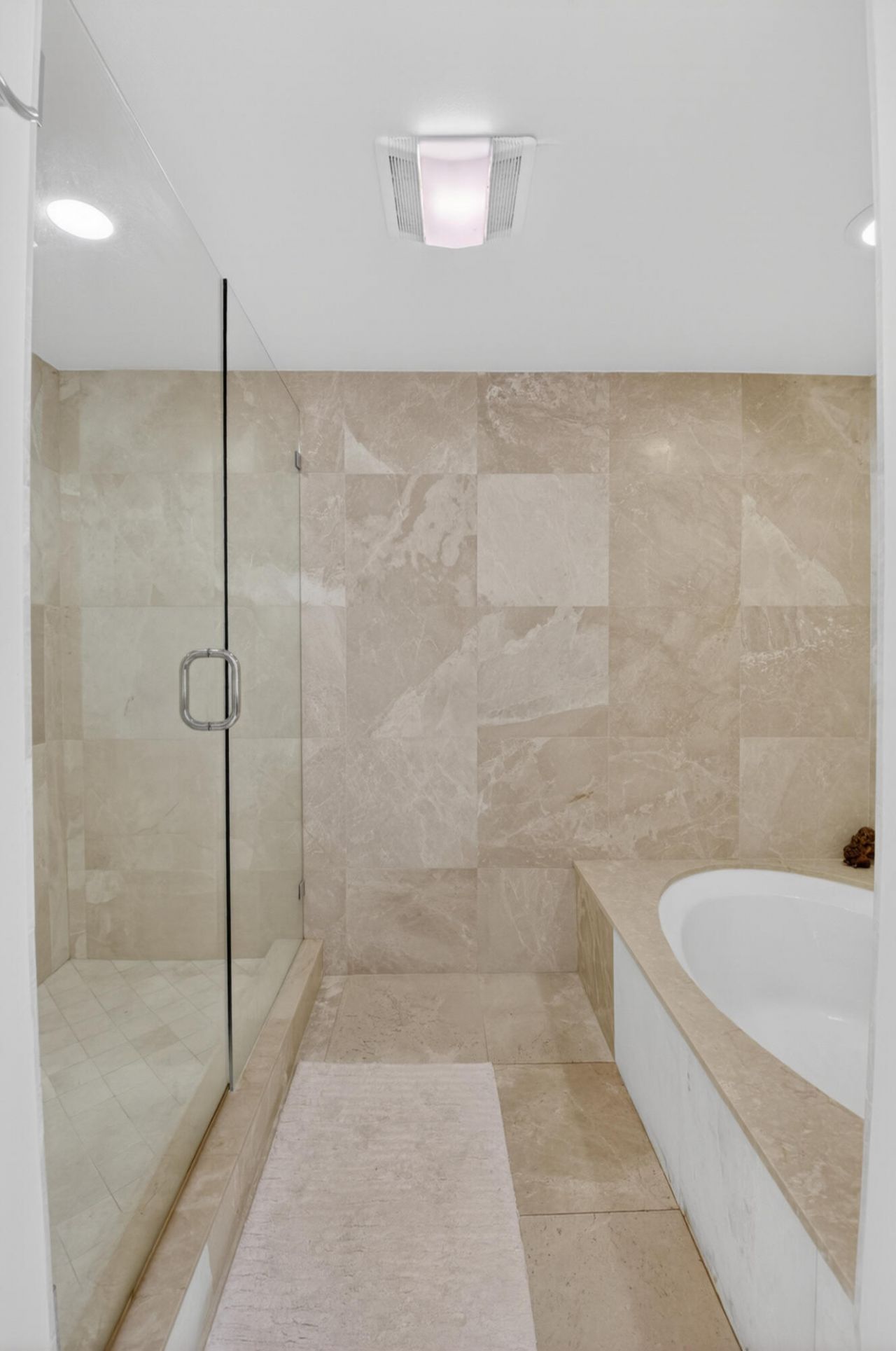 20090 Boca W Drive, Unit 338, Boca Raton, FL 33434 Photo