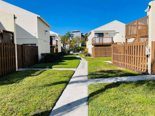 637 Executive Center Drive, Unit N208, West Palm Beach, FL 33401
