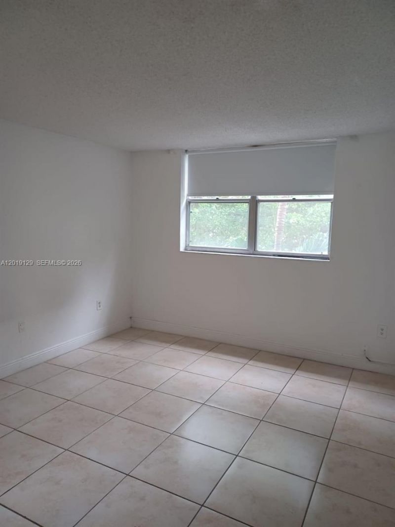 1805 Sans Souci Blvd, Unit 331, North Miami, FL 33181 Photo