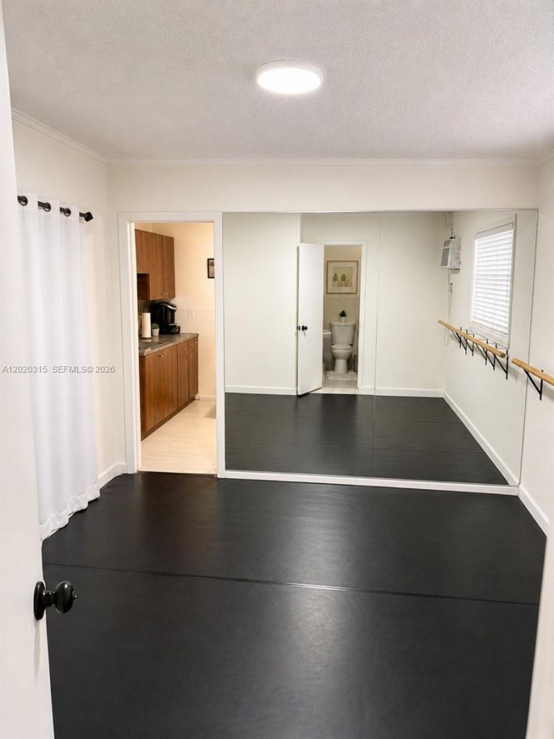 610 SW 66th Ave , Miami, FL 33144 Photo