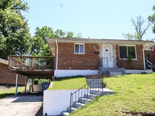 4300 Begg Boulevard , Northwoods, MO 63121