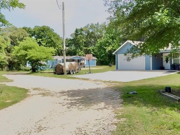 8261 County Road 381, Tyler, TX 75708