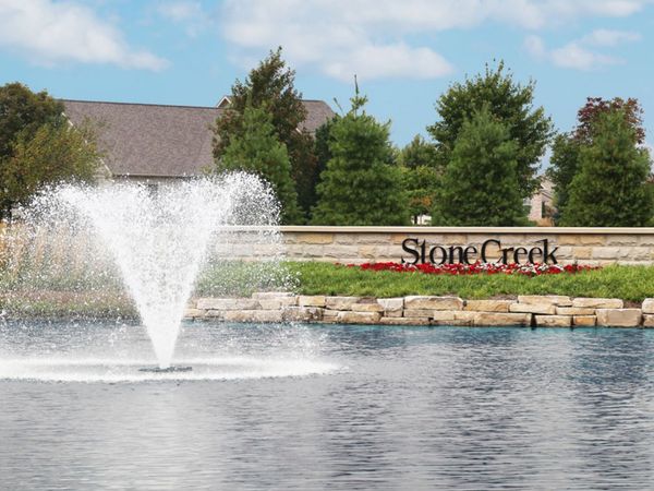2931 E Stone Creek Boulevard , Urbana, IL 61802