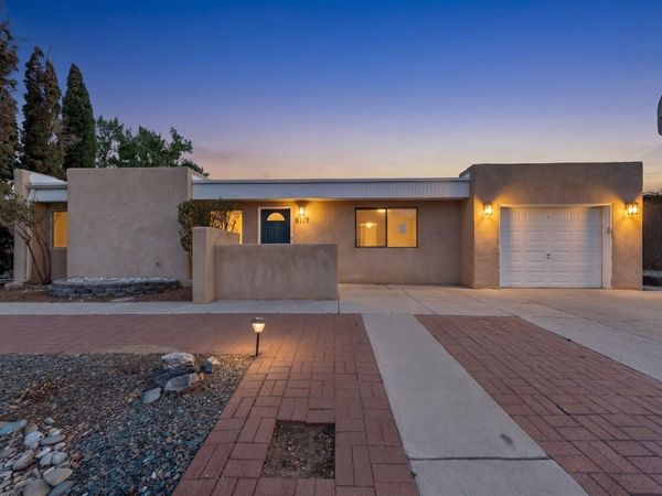 5117 E Camino NW, Albuquerque, NM 87120