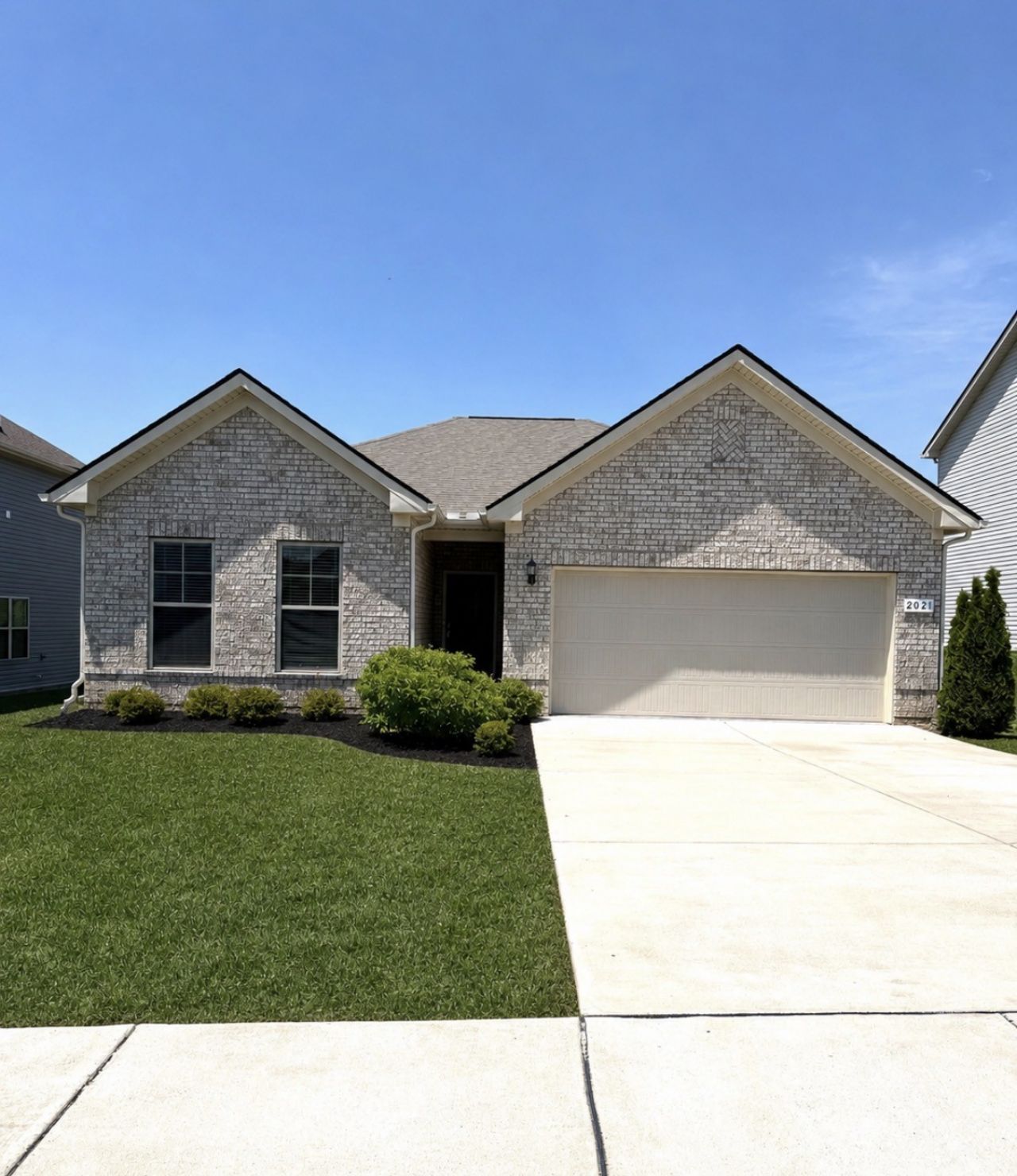 2021 Sercy Dr , Spring Hill, TN 37174 Main Photo