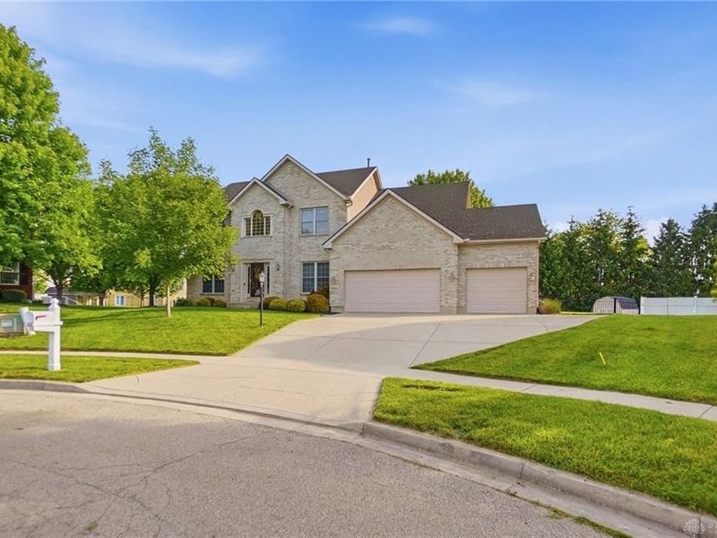 2162 Marchfield Way, Beavercreek, OH 45434 Photo 1