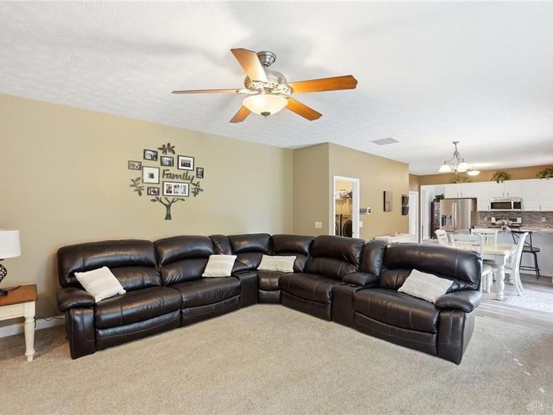 2162 Marchfield Way, Beavercreek, OH 45434 Photo 15