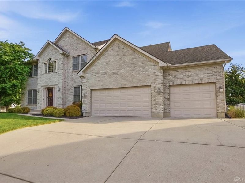 2162 Marchfield Way, Beavercreek, OH 45434 Photo 3