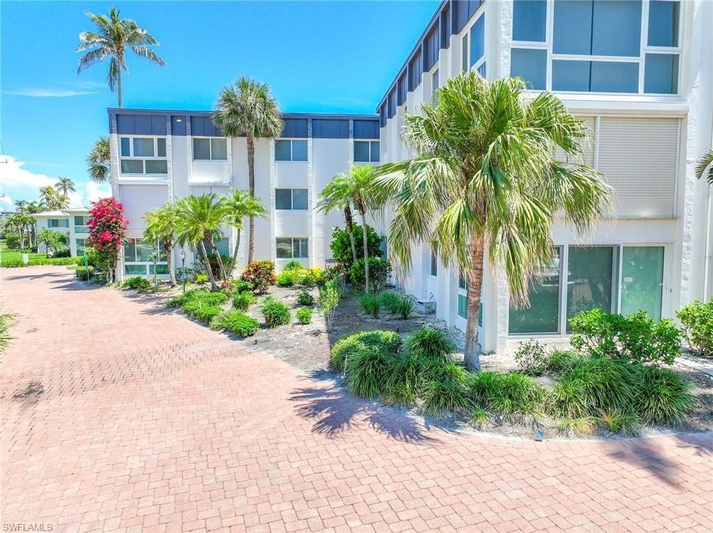 1930 Gulf Shore Blvd N, Unit A302-A, Naples, FL 34102 Photo