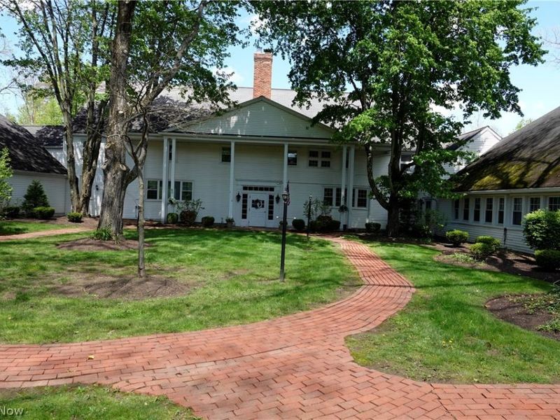 14661 Hillbrook Lane N, Unit 4, Chagrin Falls, OH 44022 Photo 12