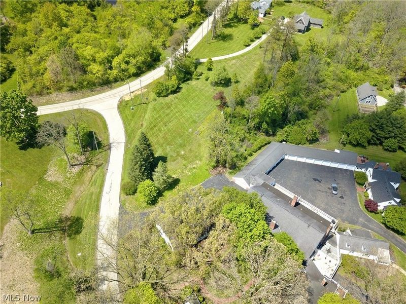 14661 Hillbrook Lane N, Unit 4, Chagrin Falls, OH 44022 Photo 16