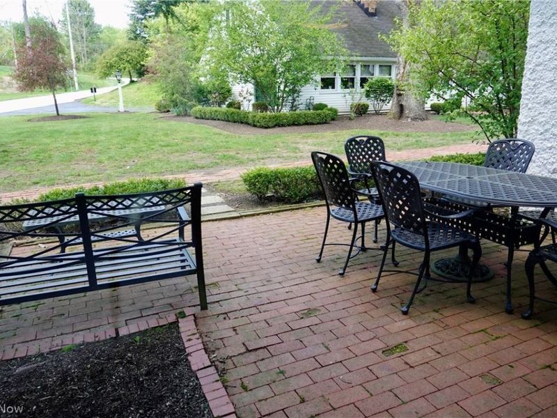 14661 Hillbrook Lane N, Unit 4, Chagrin Falls, OH 44022 Photo 32