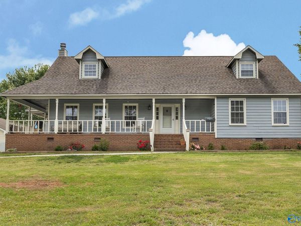 26 Rush Circle, Guntersville, AL 35976