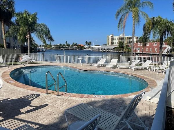 2917 NE 33rd Avenue, Unit 3a, Fort Lauderdale, FL 33308