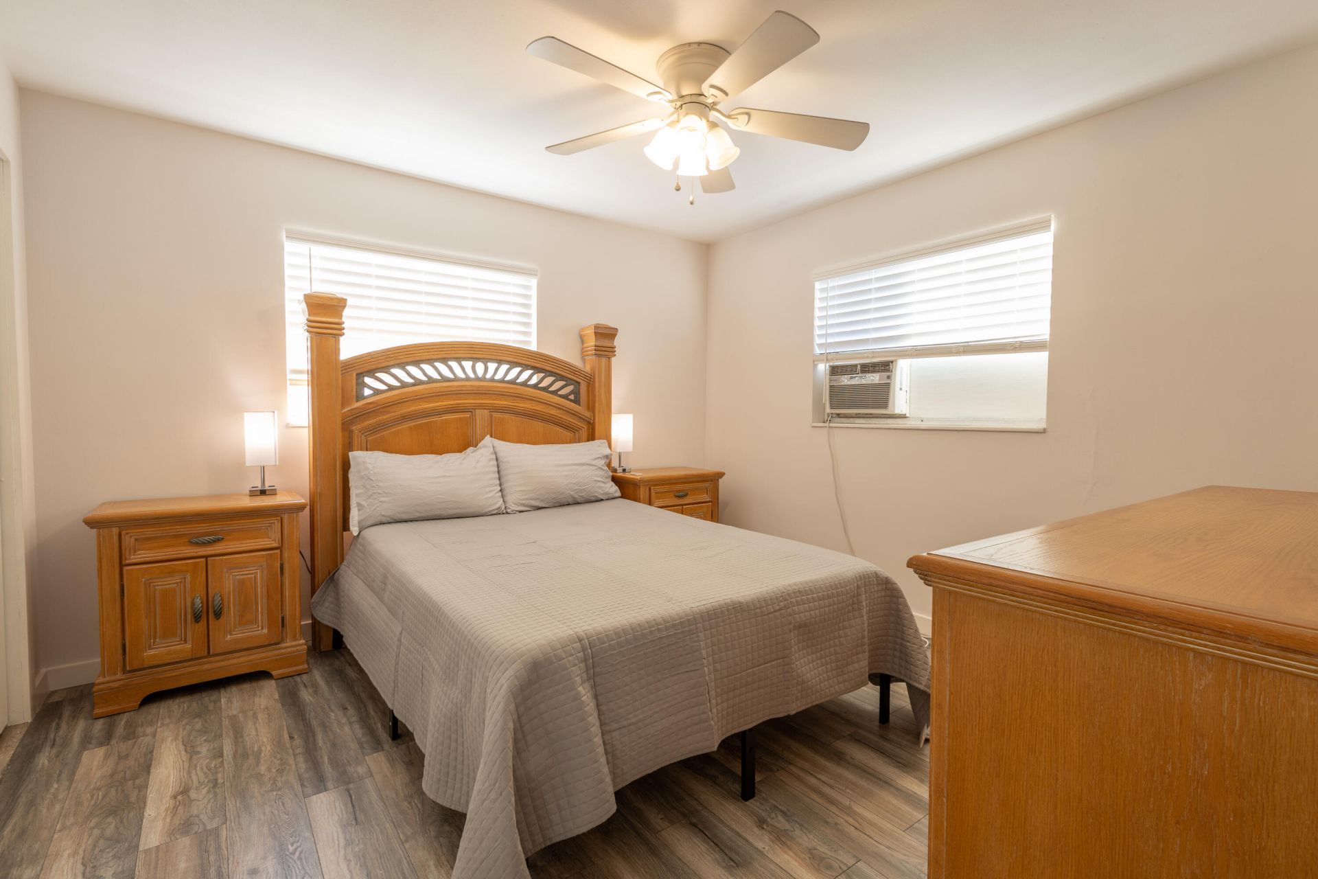 714 S Arnold Avenue, Unit B Left Sid, Lantana, FL 33462 Photo