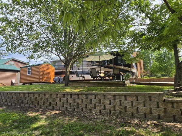 175 Cedar Glade Drive, Hollister, MO 65672