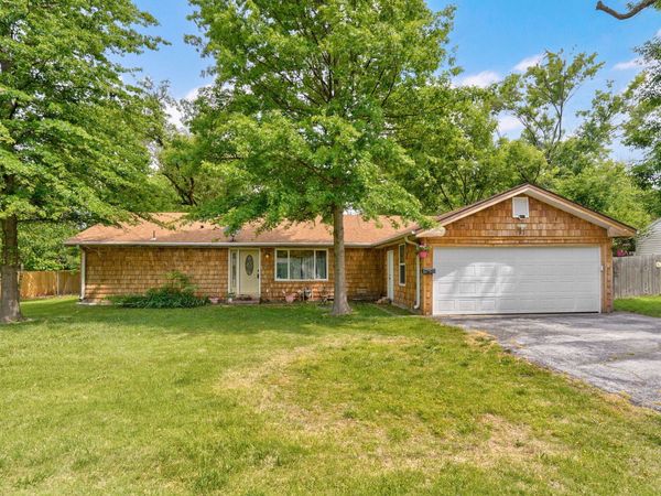 731 W Whiteside Street , Springfield, MO 65807