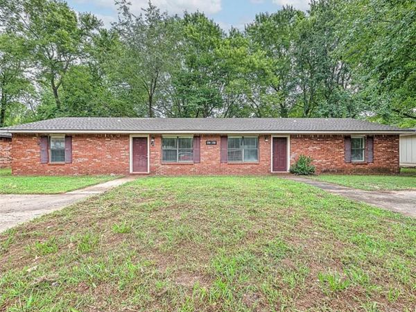 2732 & 2734 N Sierra Avenue , Fayetteville, AR 72703