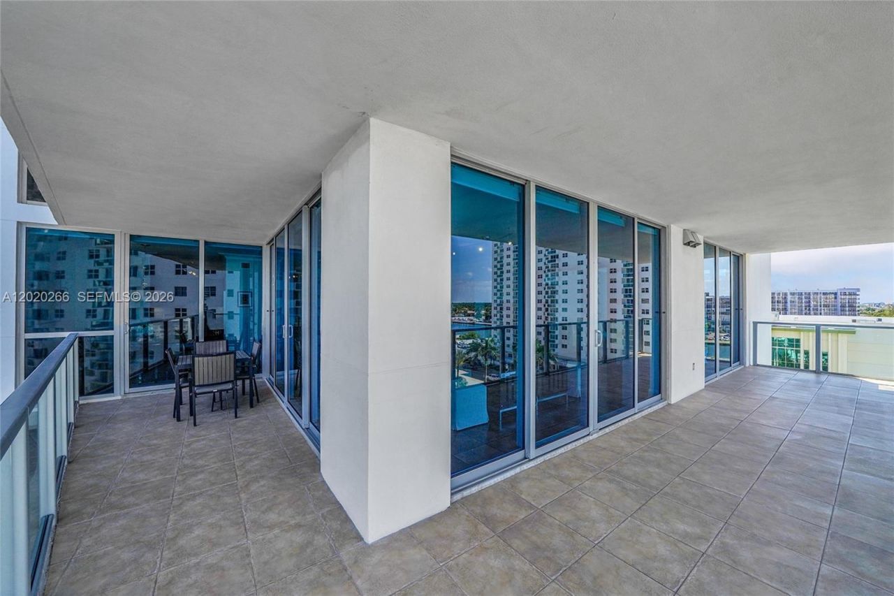 3101 S Ocean Dr, Unit 701, Hollywood, FL 33019 Photo