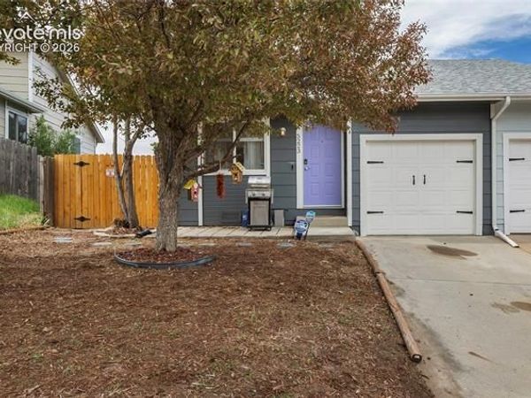 5223 Solar Ridge Drive, Colorado Springs, CO 80917
