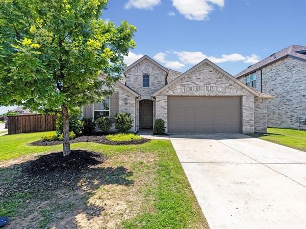 1561 Sugarberry Drive, Forney, TX 75126
