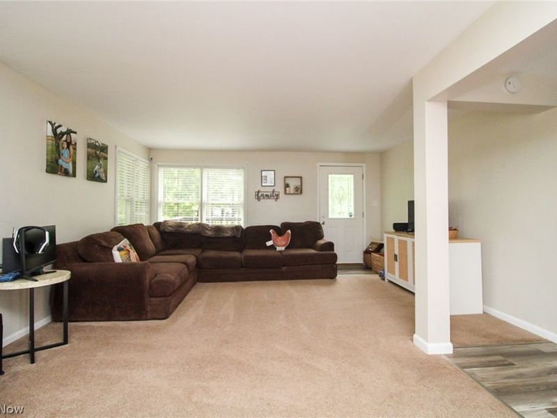 8248 Dawson Drive SE, Warren, OH 44484 Photo 12