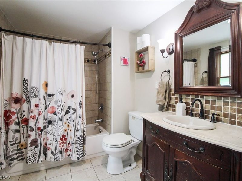 8248 Dawson Drive SE, Warren, OH 44484 Photo 18