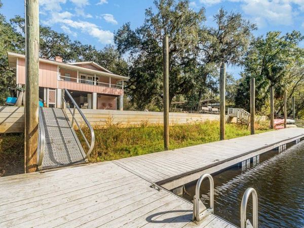 176 SE 989TH STREET, Old Town, FL 32680