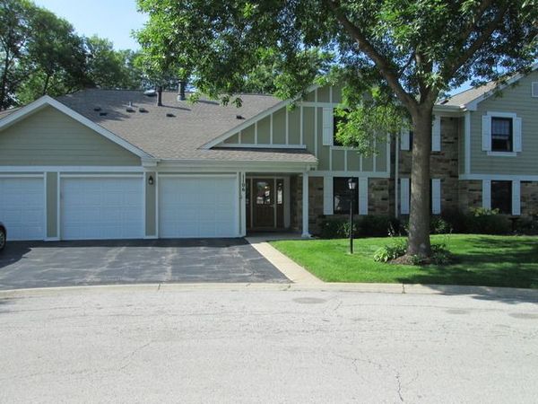 1106 Wildberry Court , Unit B1, Wheeling, IL 60090