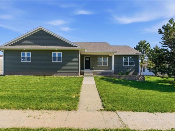123 Carroll Boulevard, Dunkerton, IA 50626