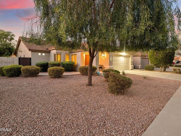 3428 E FRANCISCO Drive, Phoenix, AZ 85042