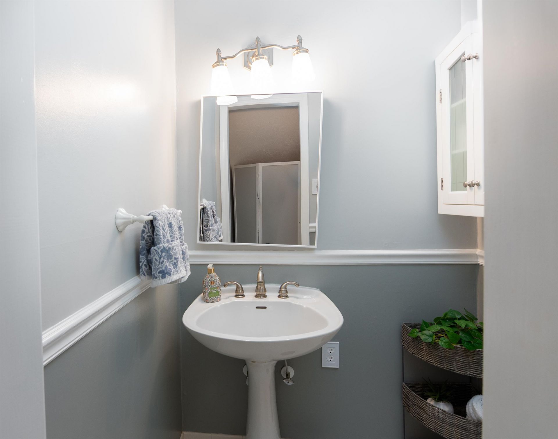 407 Arcadian Dr.  Photo 13