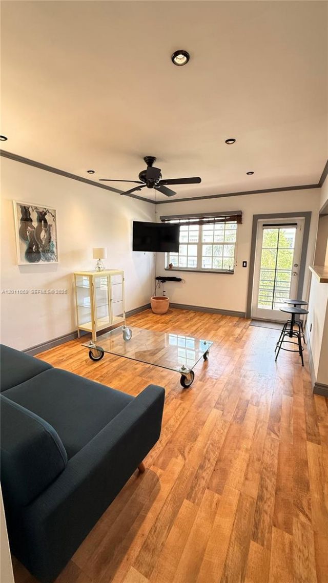 8600 Byron Ave, Unit 8600-8, Miami Beach, FL 33141 Photo