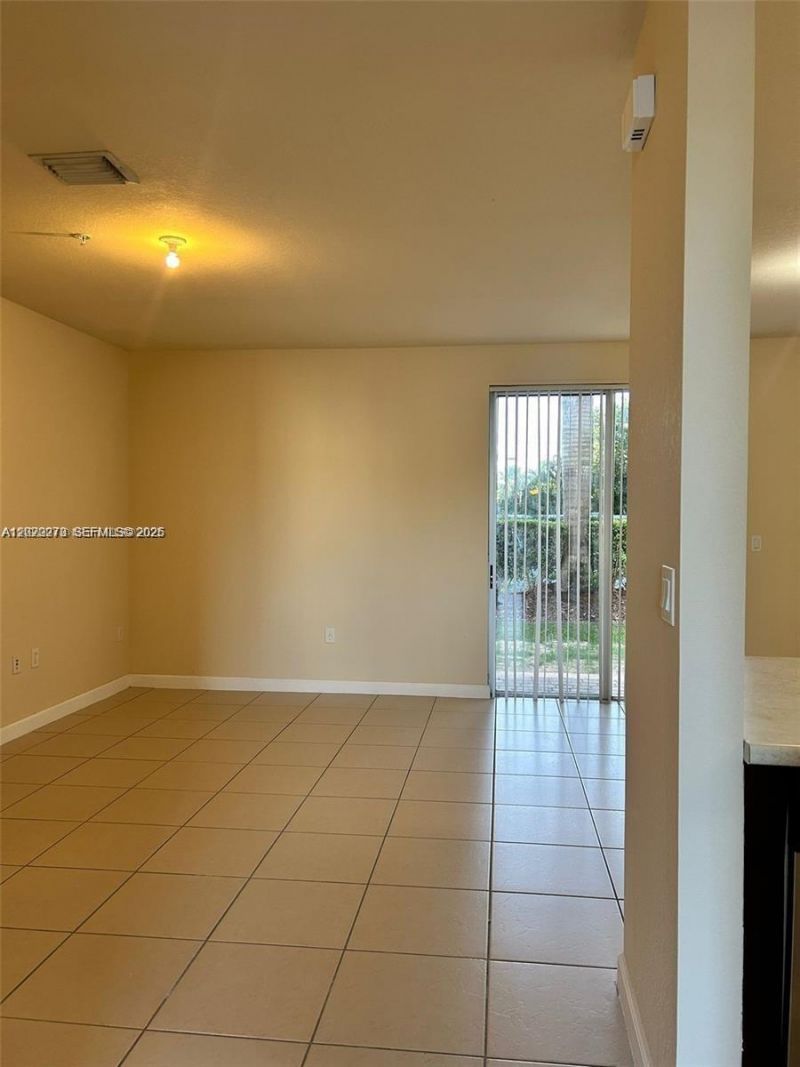 142 SE 28th Ter , Unit 7, Homestead, FL 33033 Photo