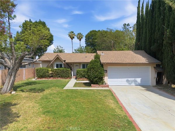 7738 Farralone , Canoga Park, CA 91304