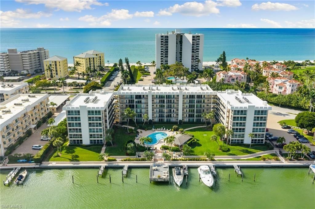 3500 Gulf Shore Blvd N, Unit 406, Naples, FL 34103 Photo