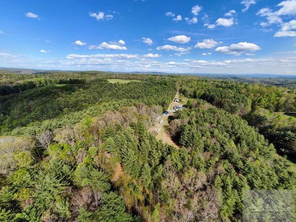 2950 Stovall Ridge, Camp Creek, WV 25820