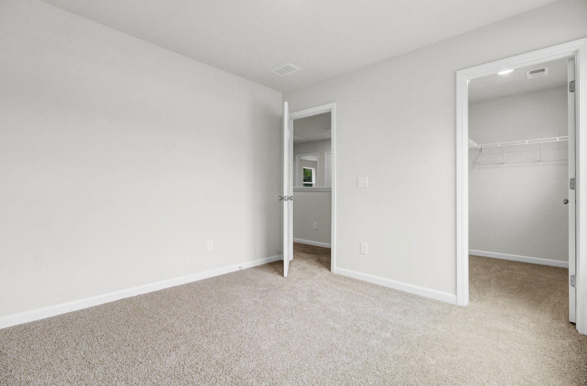 7028 Windham Way Photo 30