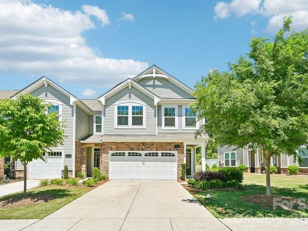 1325 Southern Sugar Drive, Charlotte, NC 28262