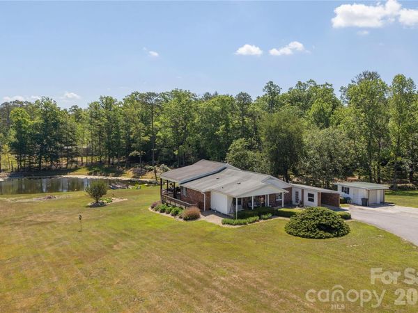 231 Allen Road, East Flat Rock, NC 28726