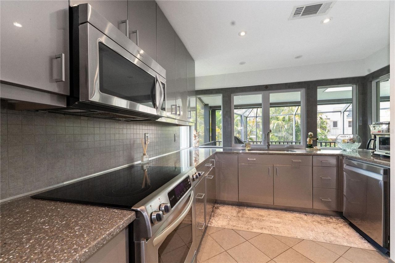 3210 Bayou Sound, Longboat Key, FL 34228 Photo
