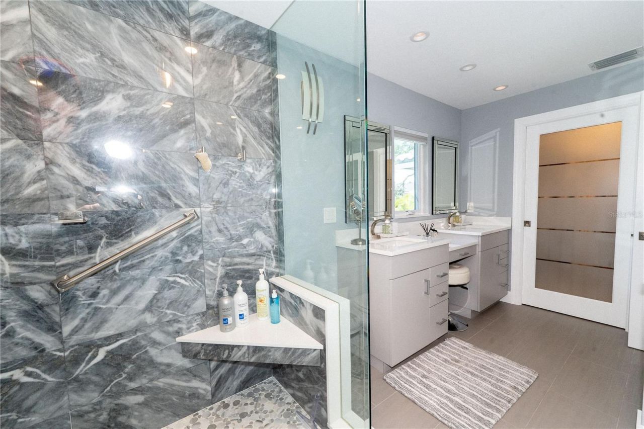 3210 Bayou Sound, Longboat Key, FL 34228 Photo
