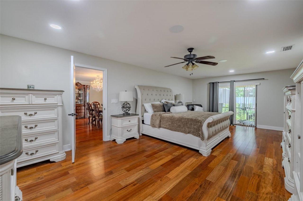 125 Barrington Drive , Brandon, FL 33511 Photo