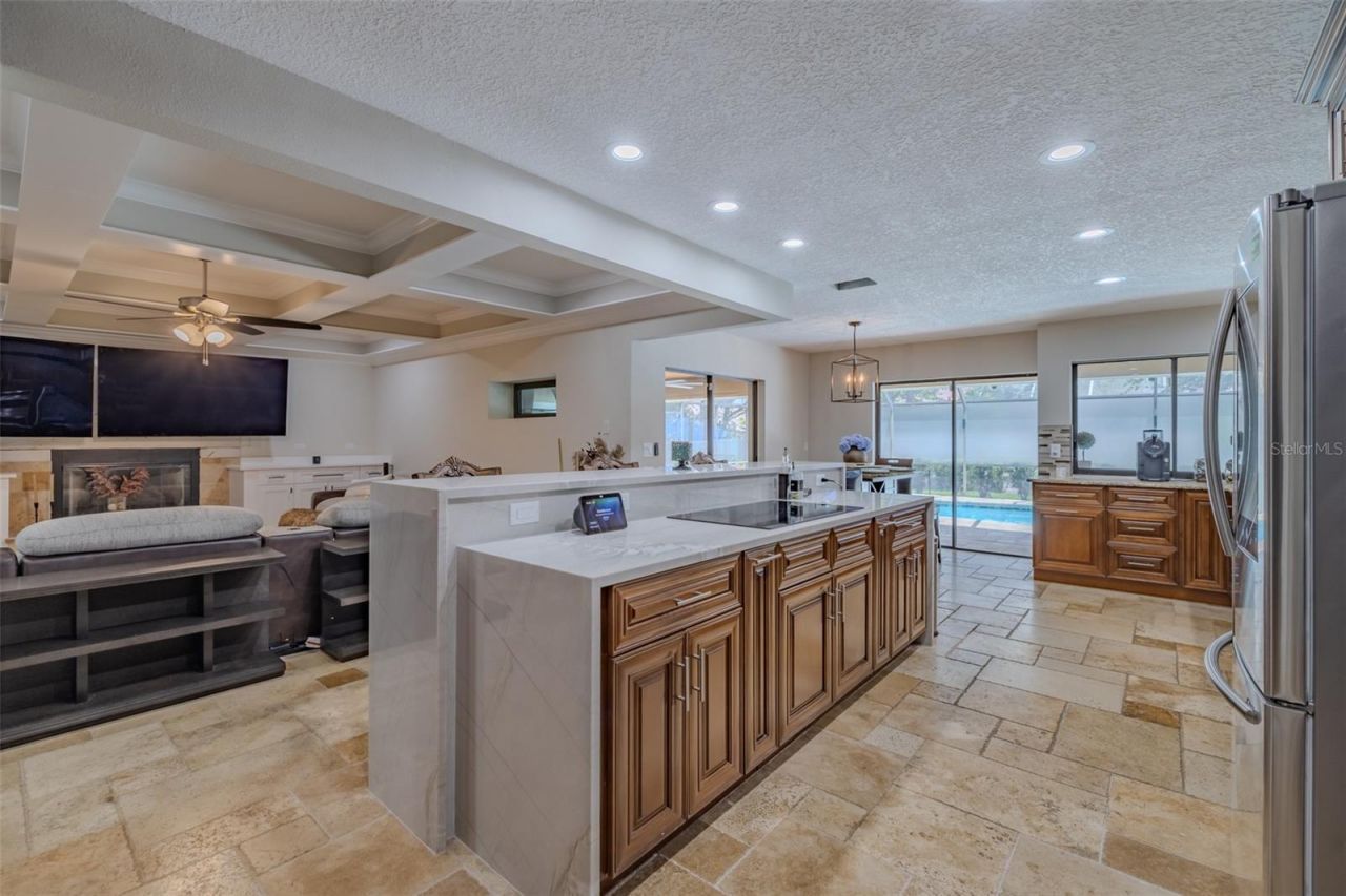 125 Barrington Drive , Brandon, FL 33511 Photo