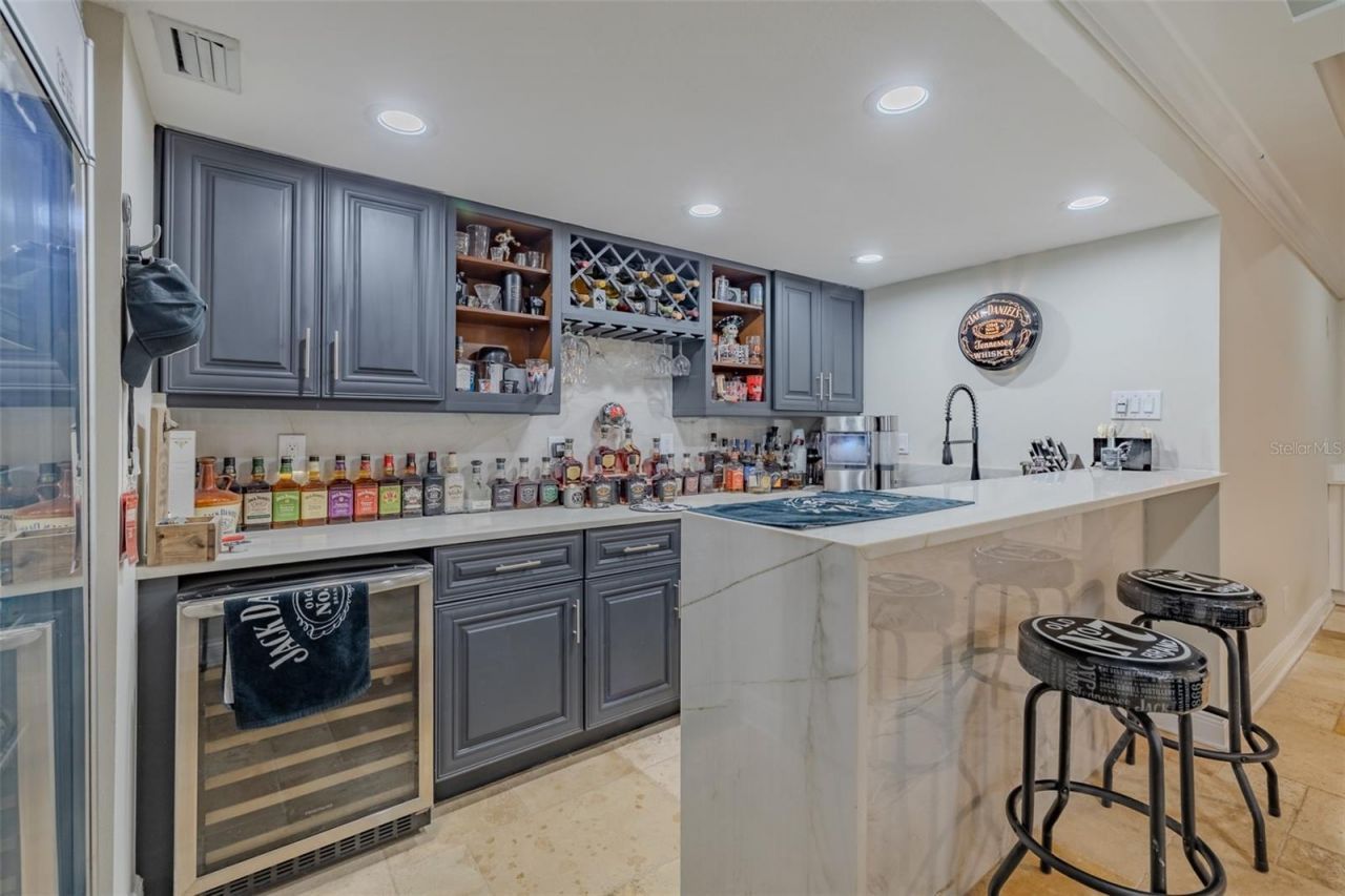 125 Barrington Drive , Brandon, FL 33511 Photo